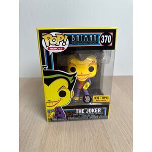 Funko Pop 370 The Joker Hot Topic Exclusive (Blacklight Glo) - NEW IN BOX
